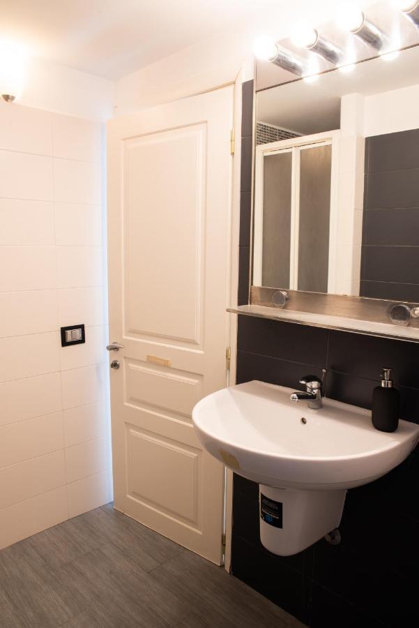 Apartamento Ami House Roma Exterior foto